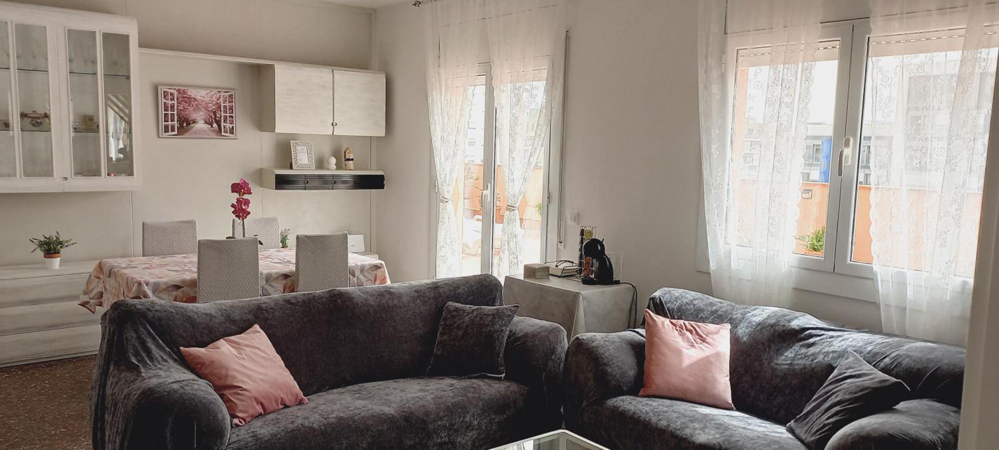 Cozy And Sunny Penthouse Fira Bcn Apartment L'Hospitalet de Llobregat Bagian luar foto