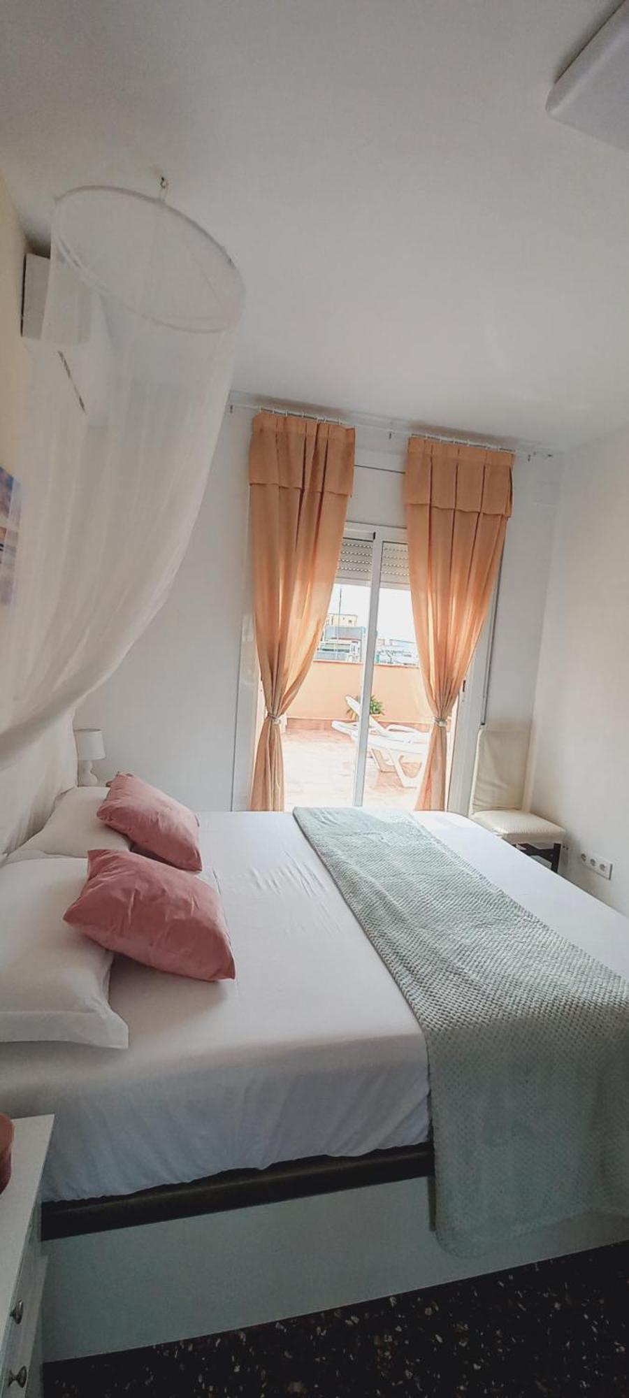 Cozy And Sunny Penthouse Fira Bcn Apartment L'Hospitalet de Llobregat Bagian luar foto