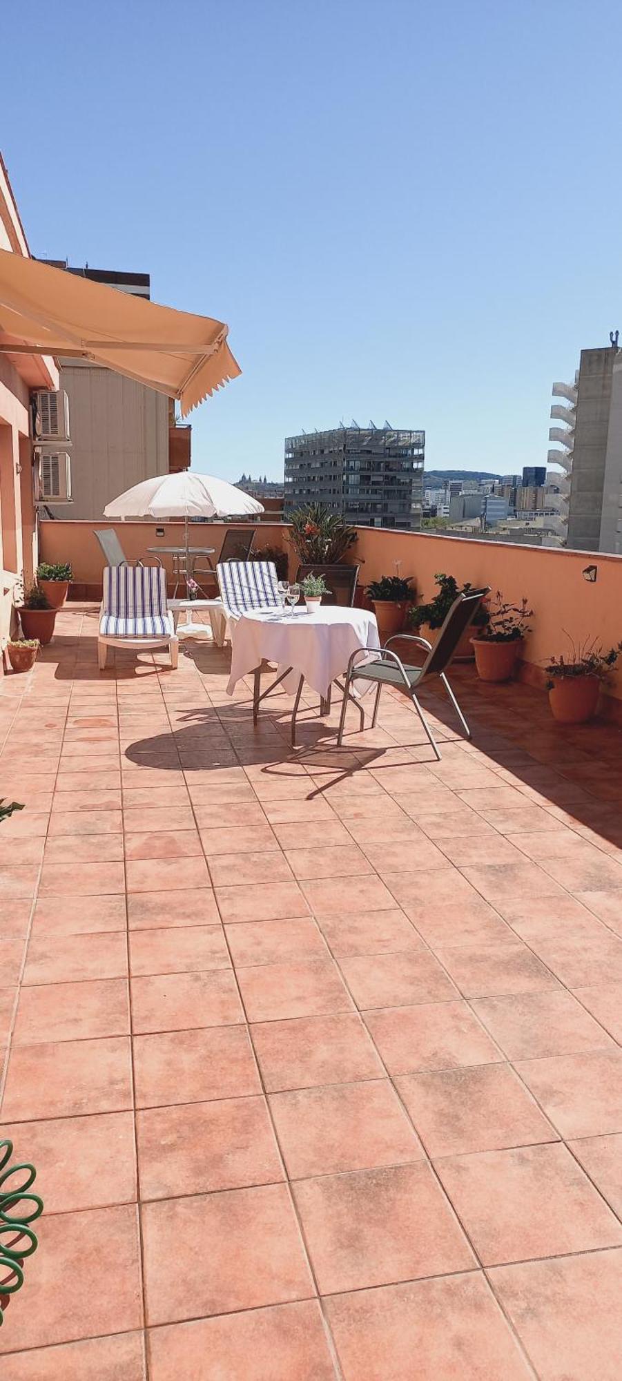 Cozy And Sunny Penthouse Fira Bcn Apartment L'Hospitalet de Llobregat Bagian luar foto